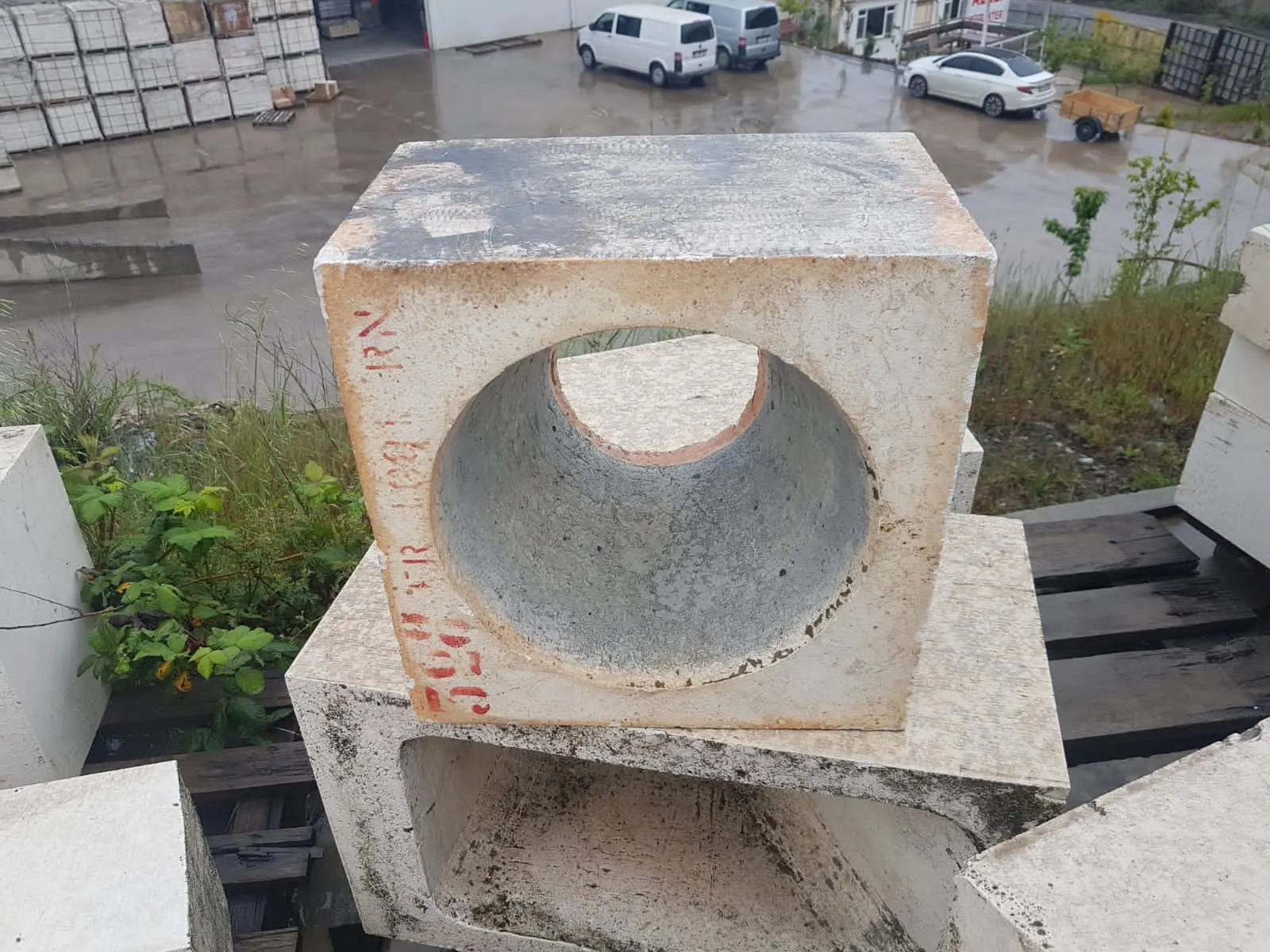 AZS Feeder Bricks (Custom Sizes)