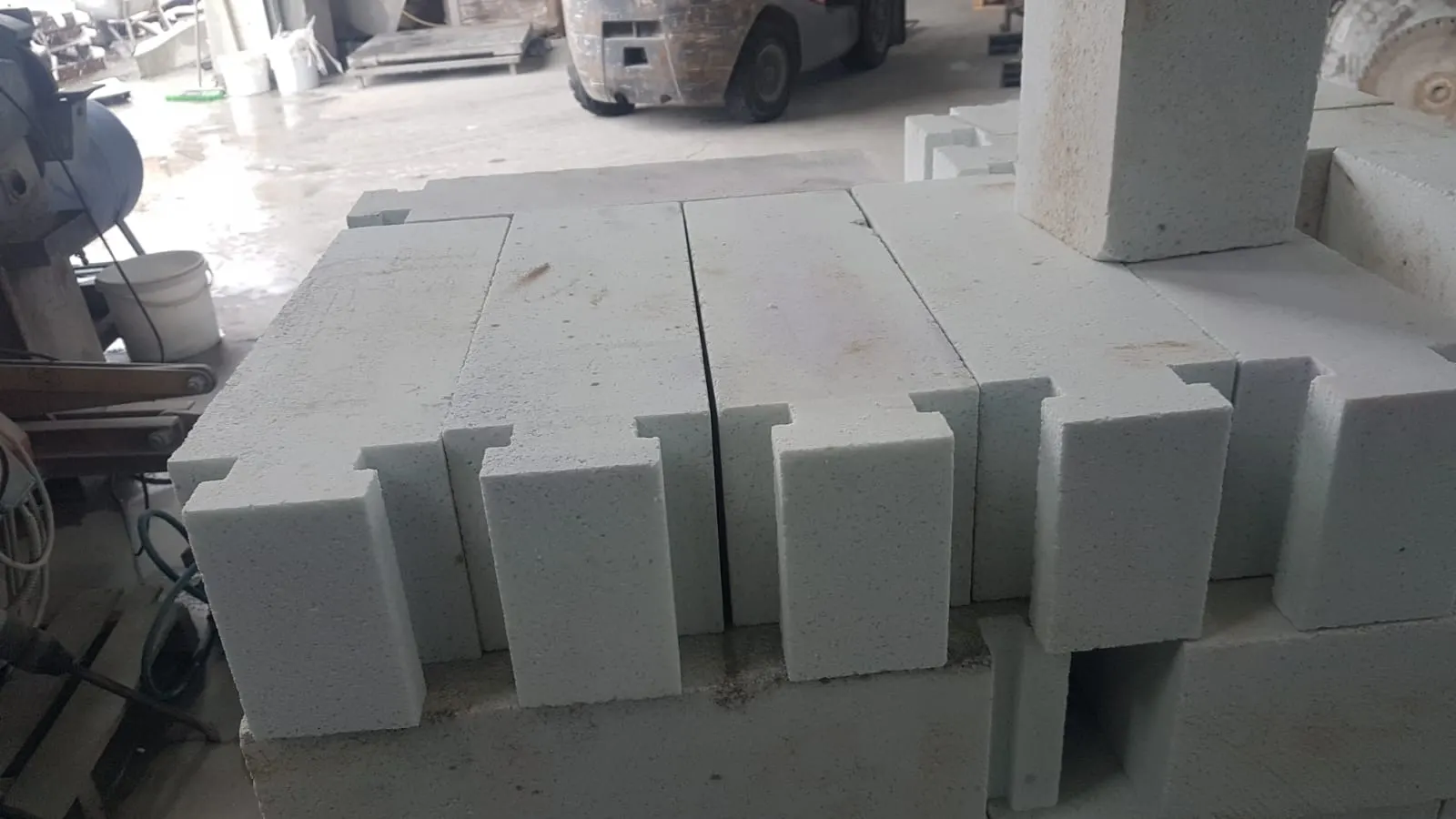 Fused Silica Suspension Brick
