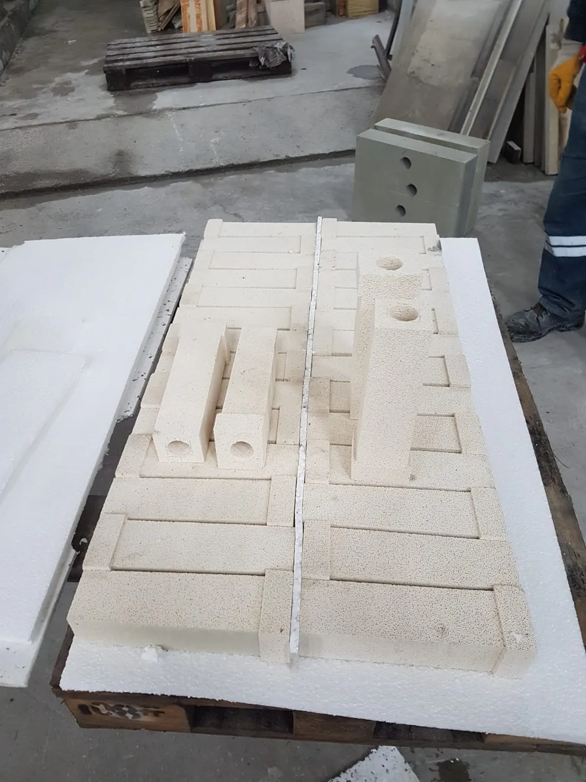 Custom Refractory Fixture